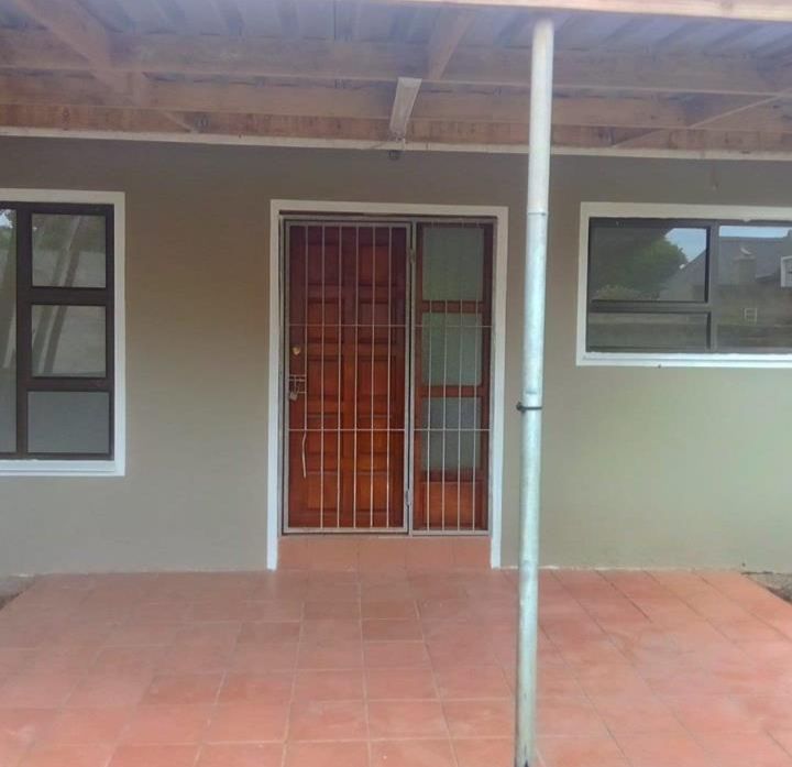 6 Bedroom Property for Sale in Kaysers Beach Eastern Cape